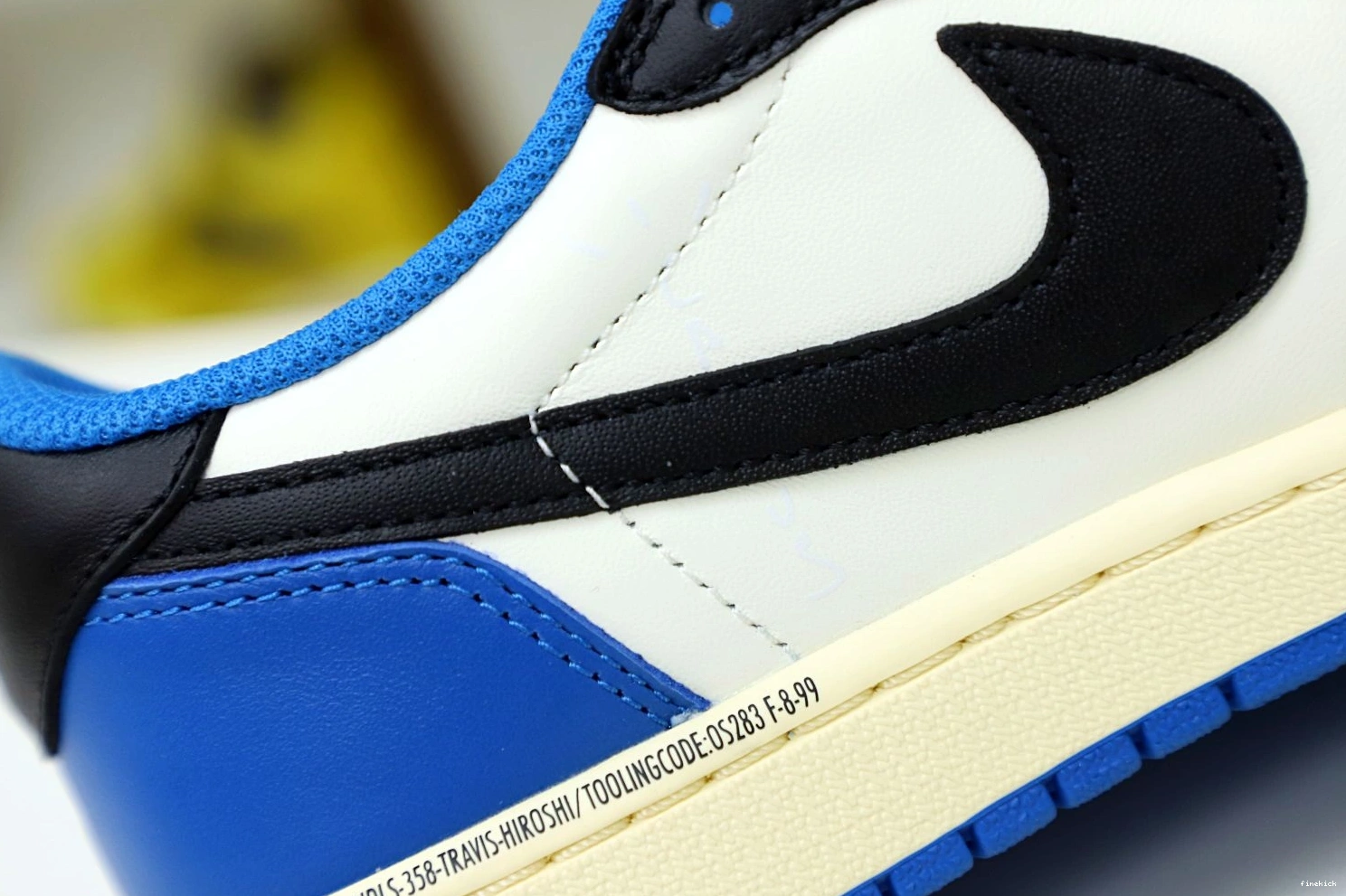 SCOTT 1 AIR FRAGMENT X JORDAN TRAVIS LOW DESIGN X 0311